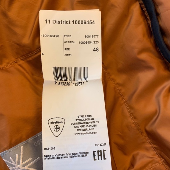 Puffer Jacket - Picture 5 of 5